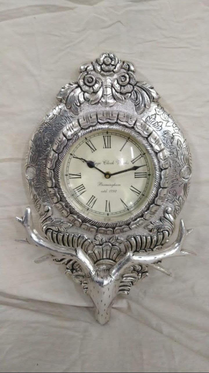 Deer Crest Heritage Wall Clock